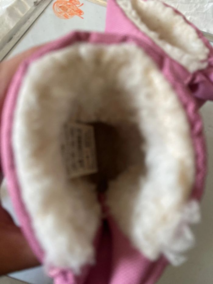 Bottes de neige / ski. Pointure 22/23 . - photo numéro 9