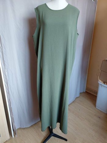 Très jolie robe longue d'été femme T U 