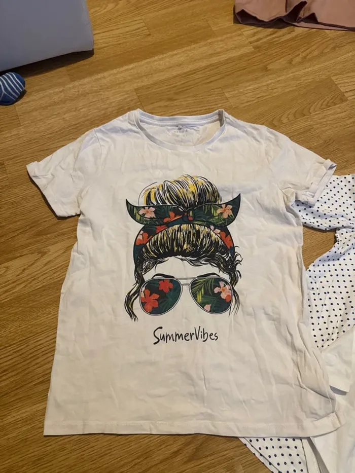 3 t-shirt 12 ans comme neuf - photo numéro 2
