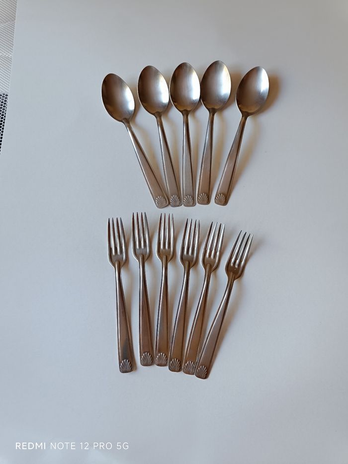 Fourchettes et cuillères inox x 11 - photo numéro 2