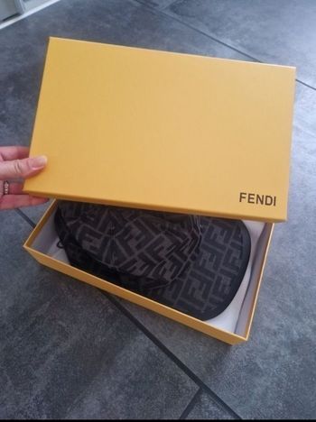 Casquette Fendi Roma noir taille unique
