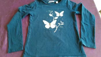 Pull papillon  8 ans