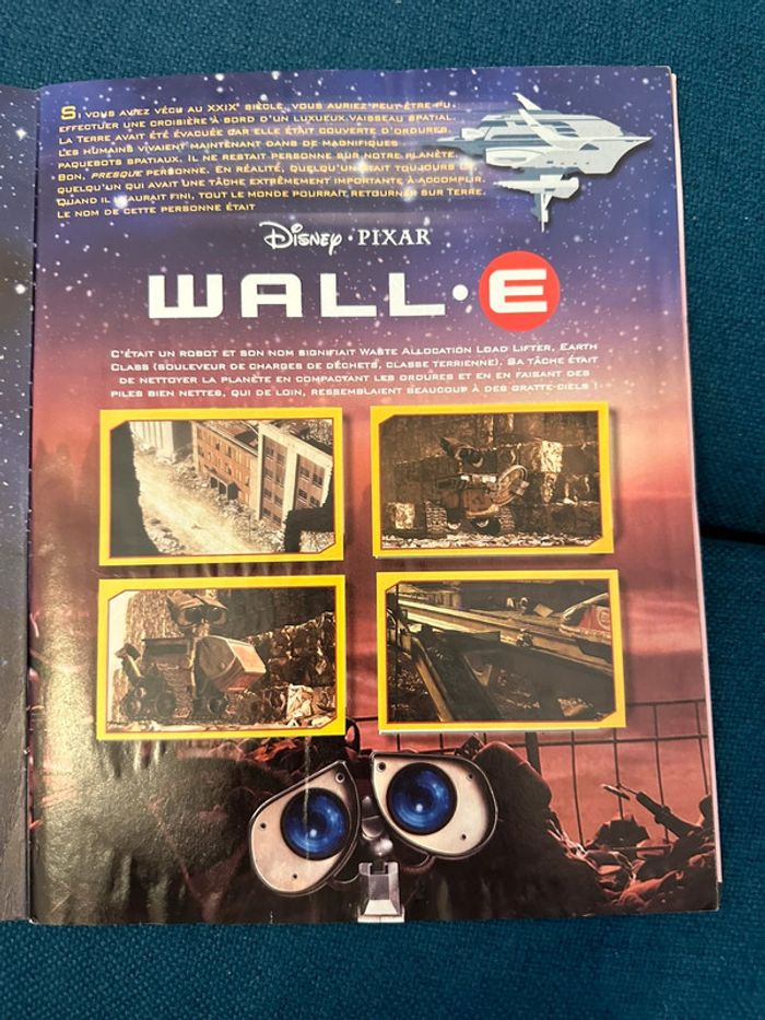 Album livre Panini complet stickers autocollants Disney Wall-e walle robot espace - photo numéro 3