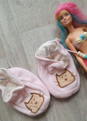 Chaussons rose neuf bébé fille 3/6 mois