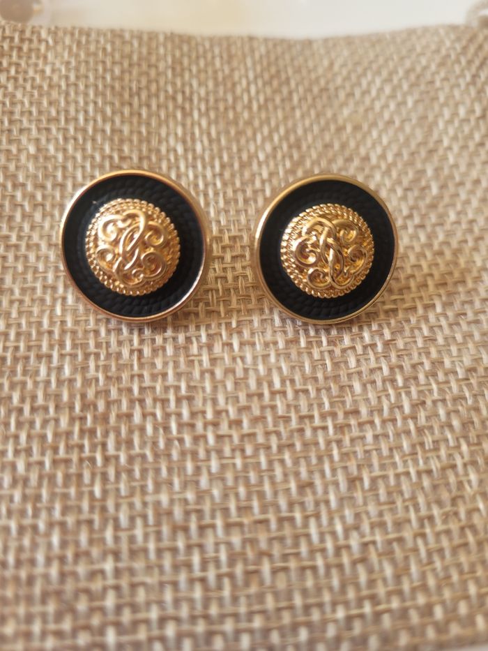 Boucles d'oreilles upcyclé avec jolis boutons - photo numéro 2