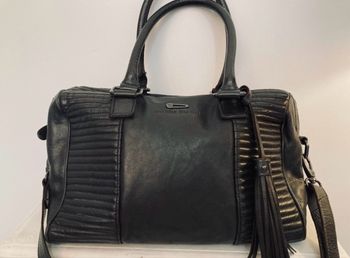 Magnifique sac en cuir noir Bowling IKKS 