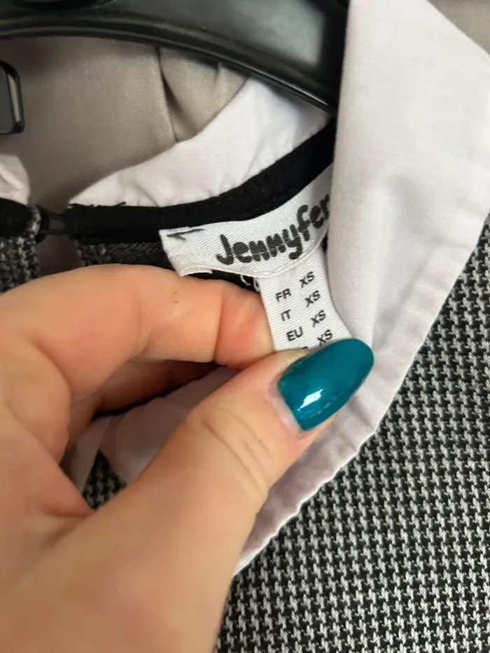 Robe à carreaux - photo numéro 3