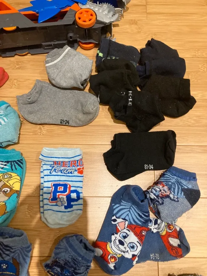 P31/34 - 25 Paires de chaussettes modèle socquette - photo numéro 3