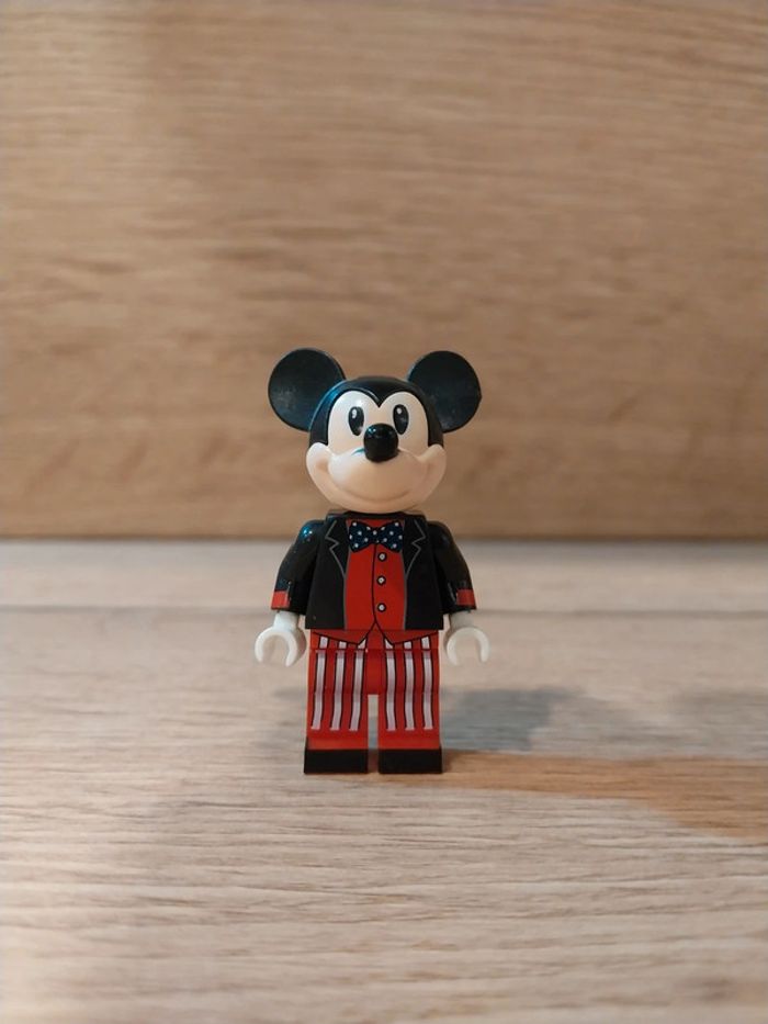 Figurine type lego Mickey Disney