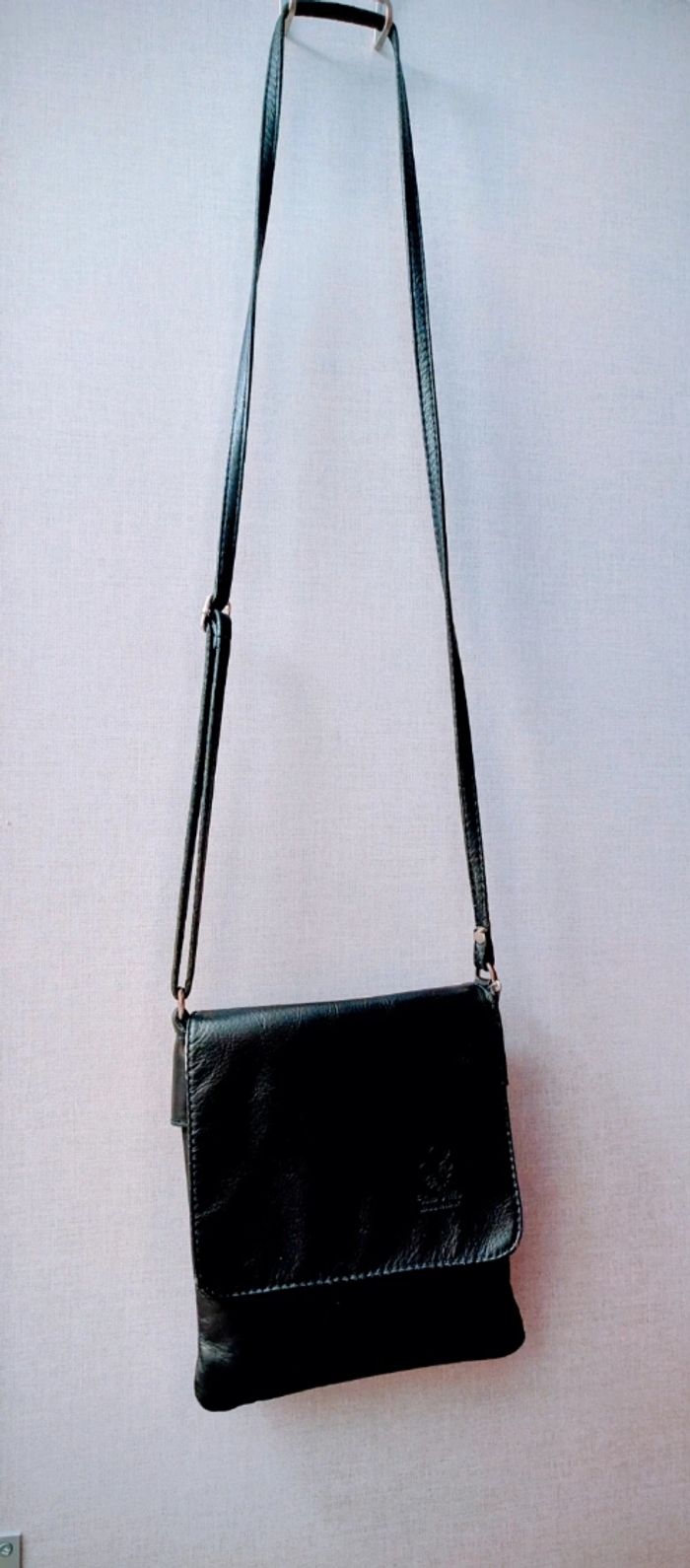 Pochette femme en cuir d'Italie - photo numéro 4