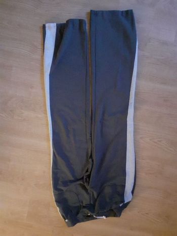 Jogging taille 16ans