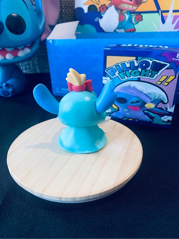 Figurine Stitch - Collection chambre ~ 7 cm (2 sur 8) - photo numéro 2