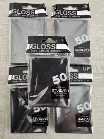 Lot de 5 paquets de 50 sleeves Ultra Pro Deck Protector Gloss  Noir 