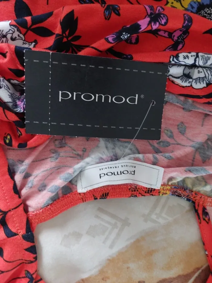 T-shirt "Promod" neuf - photo numéro 6