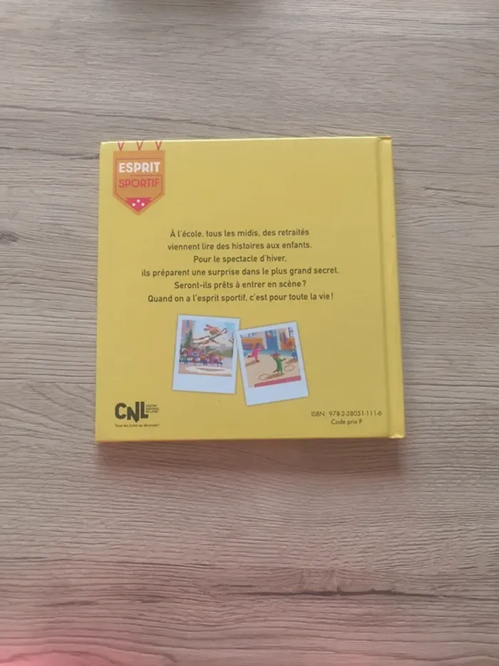 Livre hachette jeunesse - photo numéro 2