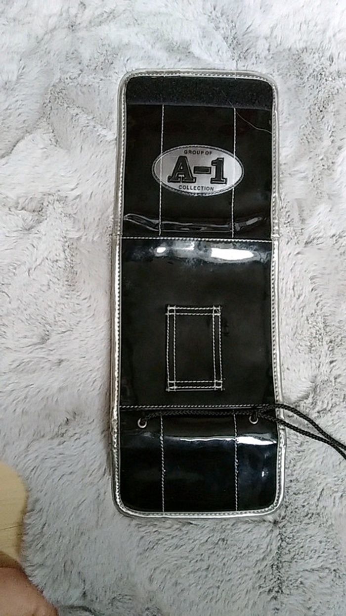 Sac bandoulière porte cartes - photo numéro 7