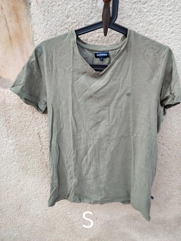 Tee shirt
