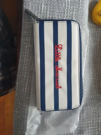 Porte feuille