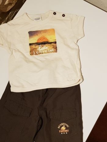 Ensemble bébé taille 6 mois