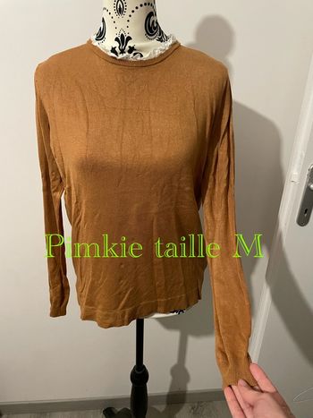 Pull extensible à manches longues moutarde col blanc ajouré pimkie taille M