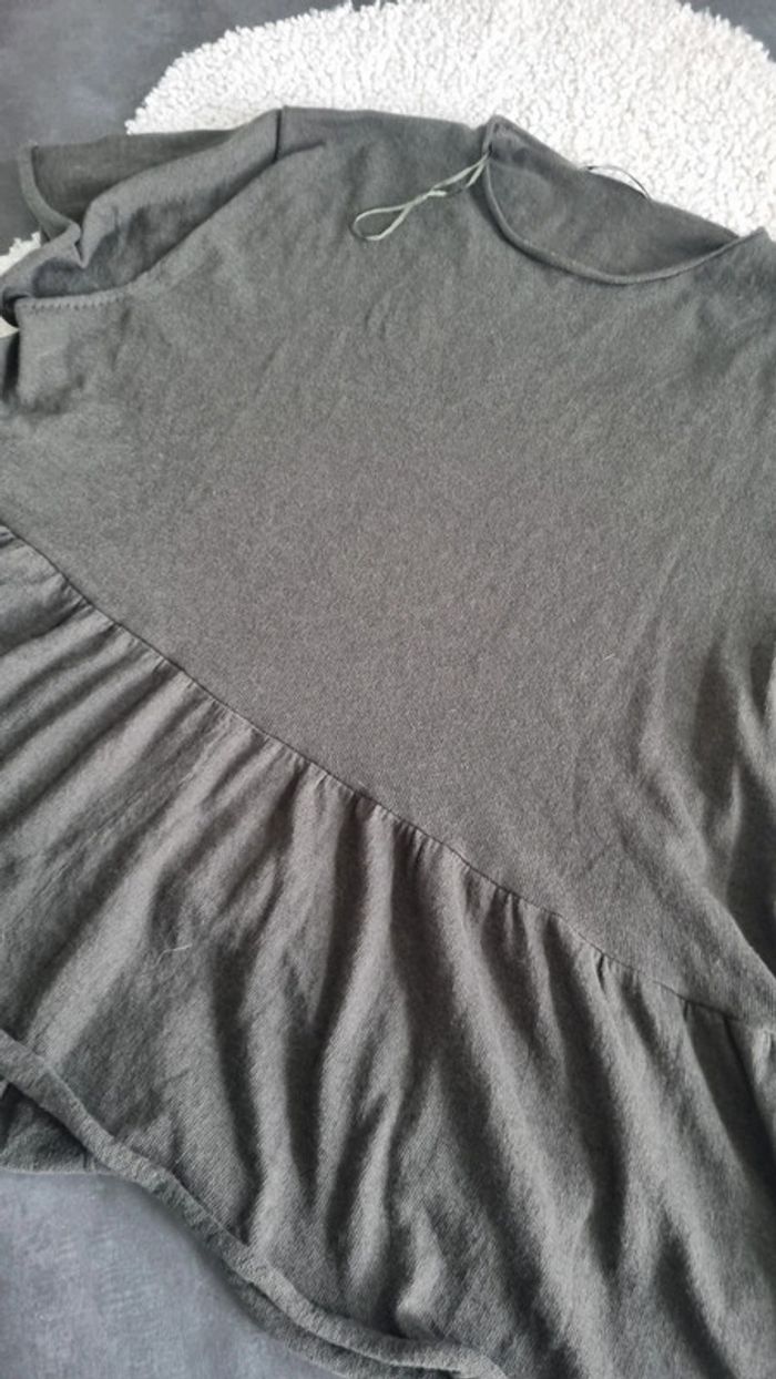 Haut tee shirt Zara kaki souple L maille oversize asymétrique - photo numéro 3