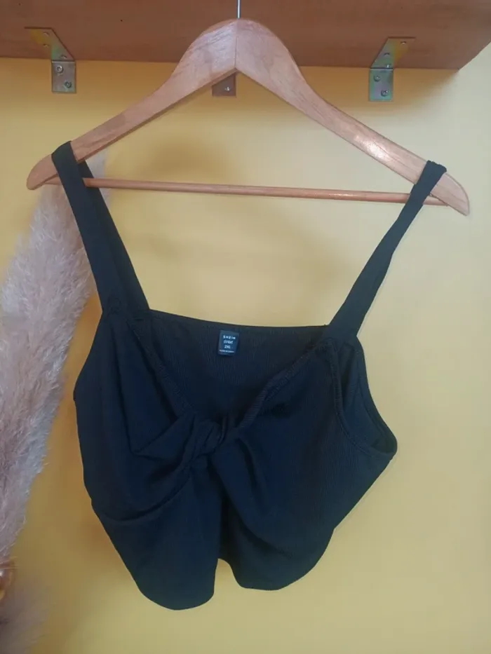 Croc top torsadé Shein taille XXL neuf sans étiquette