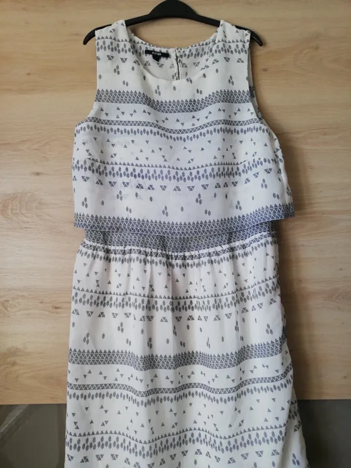 Robe ado