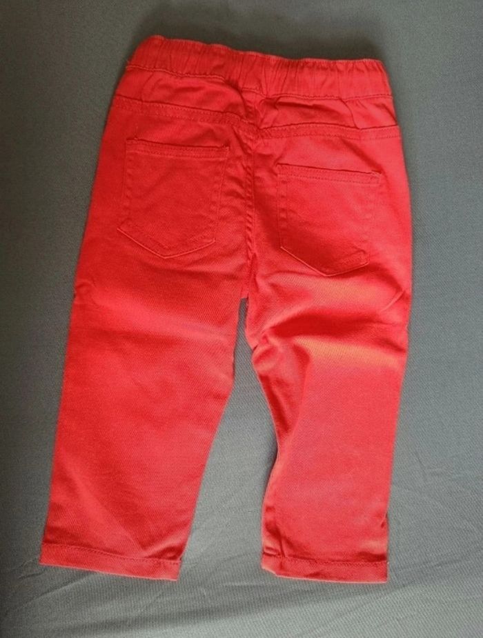 Pantalon rouge neuf - photo numéro 4