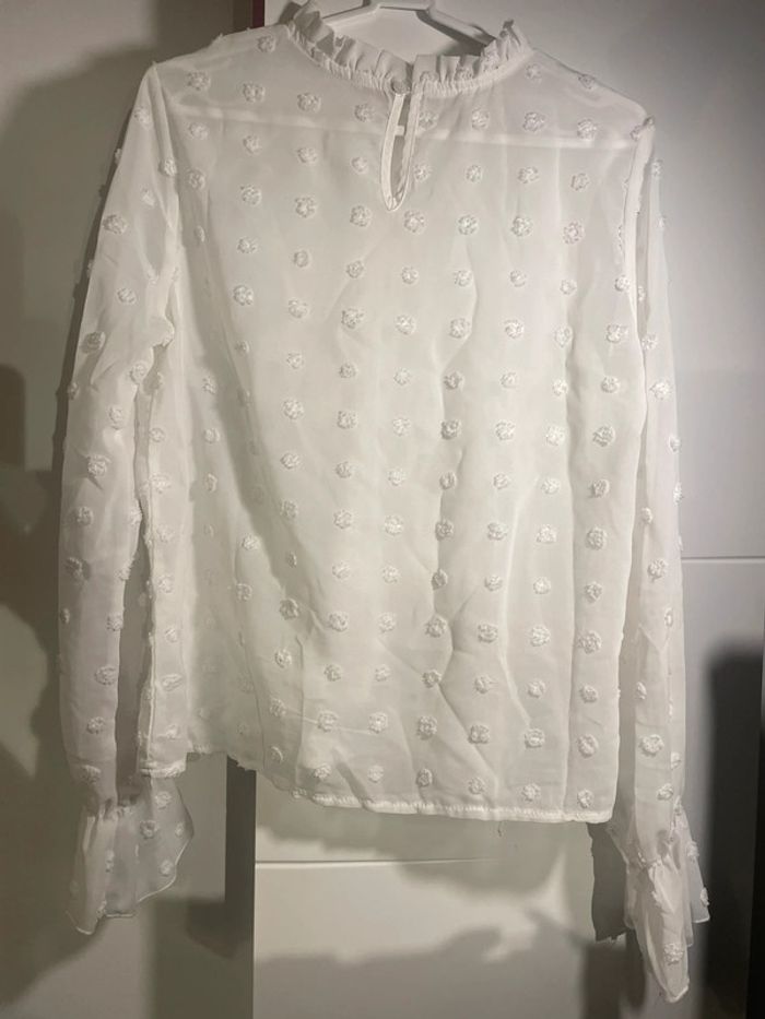 Blouse blanche - photo numéro 3