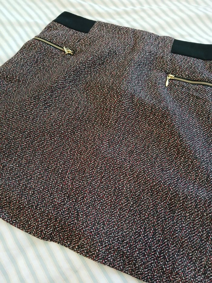 Jolie jupe chinée, taille 40 - photo numéro 3