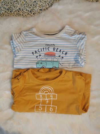 Lot de 2 t-shirts manches longues