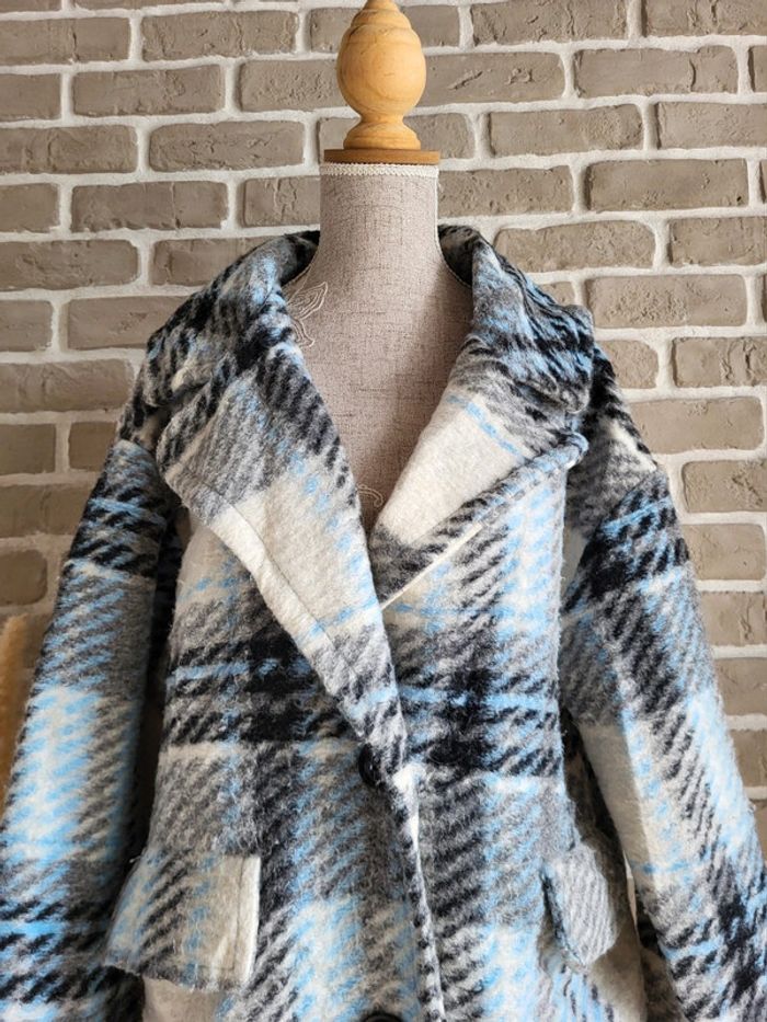 Manteau en laine à carreaux blanc et bleu - Made in Italy - photo numéro 3