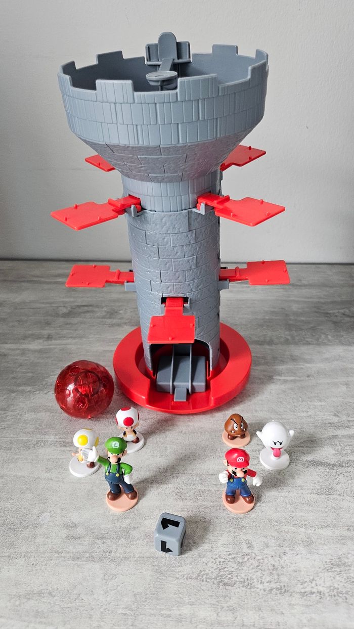 Super Mario Blow Up shaky tour