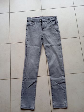 Jean skinny garçon 13-14 neuf