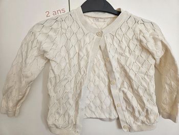 Gilet blanc en maille fine – Little Cigogne – 24 mois (86 cm)