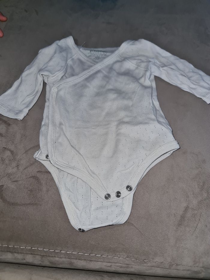 Bodies beige crème kiabi 3mois - photo numéro 3