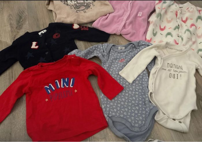Lot de vêtements bébé 3 mois - photo numéro 2