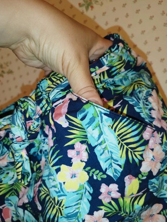 Short tropical fleurs feuilles oiseaux - photo numéro 4