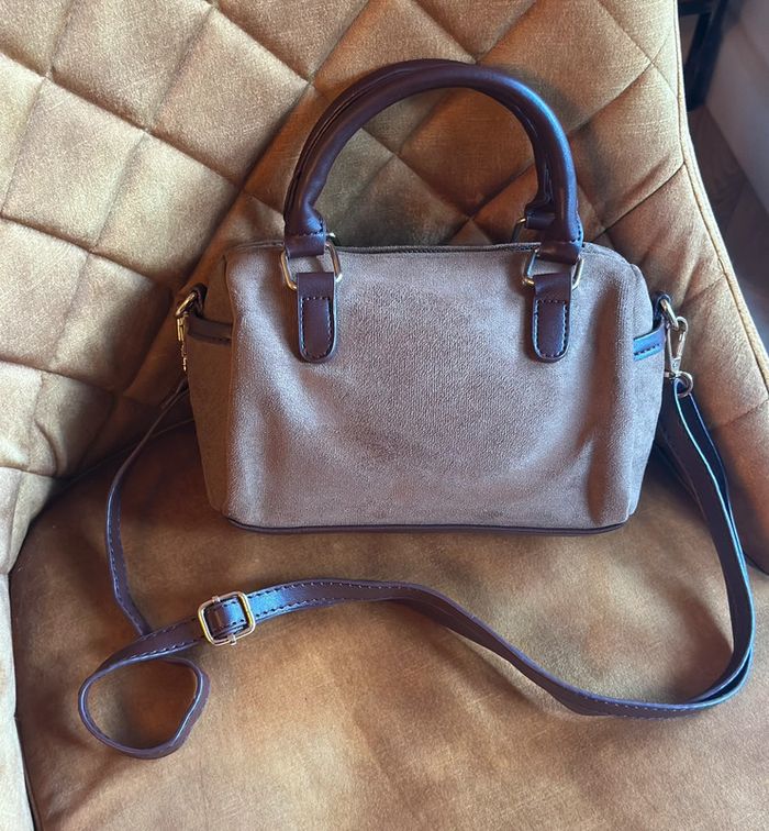 Petit sac à main / bandoulière marron façon daim – Similicuir neuf - photo numéro 3