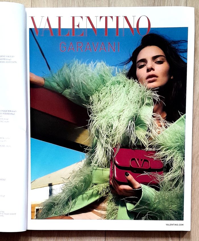 Magazine Vogue n°1003 décembre 2019 spécial Virginie Efira - photo numéro 9