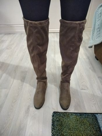 Bottes suedine montante cuissardes marron neuve jamais porté