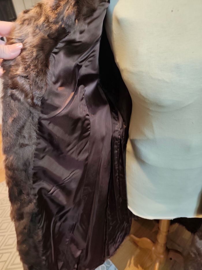 Manteau en fausse fourrure - photo numéro 5