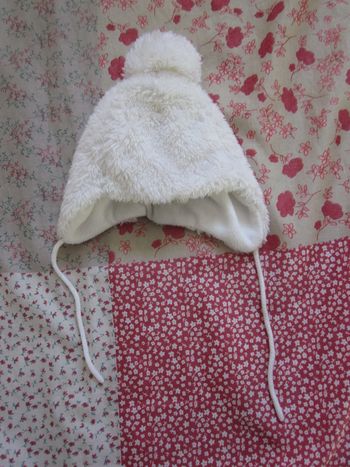 Bonnet fourrure écru 3 mois
