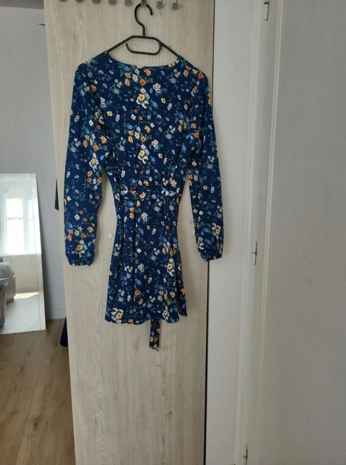 Robe fleurie - photo numéro 2