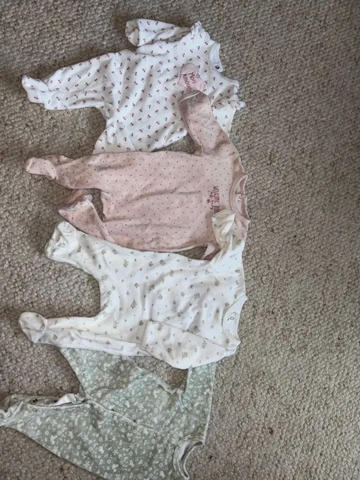 Lots 4 pyjamas velours fille