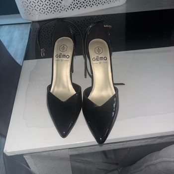 Chaussures à talons noires