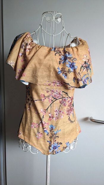 Haut Bodie Moutarde Fleuri 38