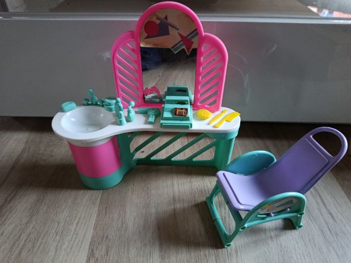 Salon de coiffure barbie vintage