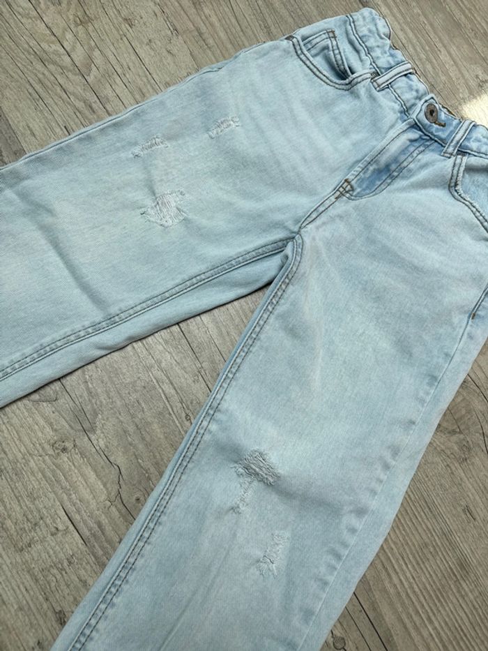 Jean fille à la mode Zeeman 134cm / 9ans TBE neuf - photo numéro 2