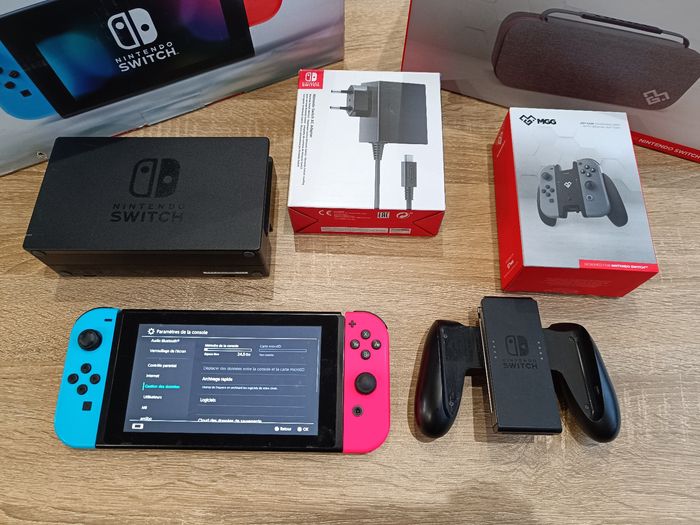 Console Nintendo Switch 32gb - photo numéro 2